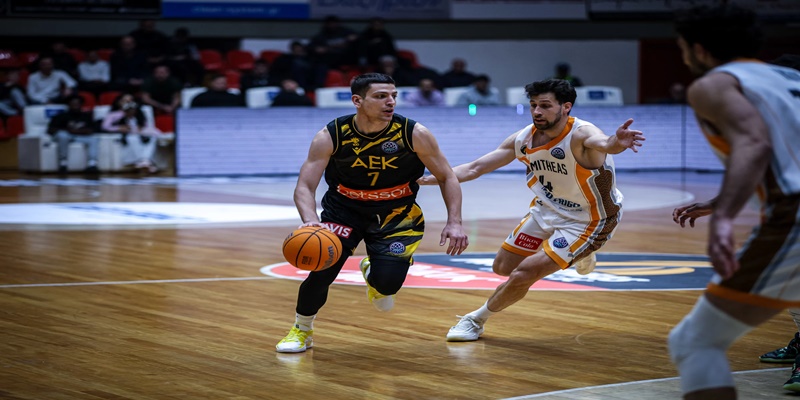 Φλιώνης: «Ο πήχης στην ΑΕΚ είναι πάντα ψηλά»