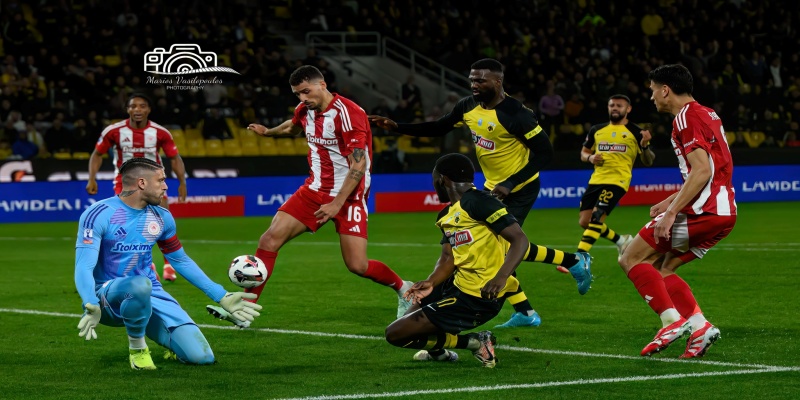 Με…άδειο πάγκο για νίκη επιβίωσης