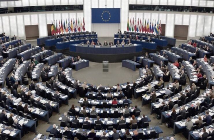 Στην Ευρωβουλή η τιμωρία της ΑΕΚ