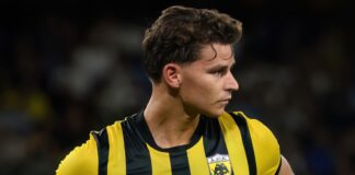 Ρέλβας: «Δεν ήταν το καλύτερο μας παιχνίδι, μεγάλη η απόκρουση του Στρακόσα»