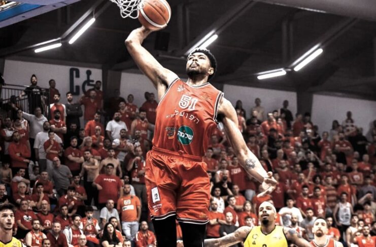 Η ΑΕΚ παλεύει να ενεργοποιήσει την «βόμβα» με Καμπόκλο για να καλύψει το κενό που αφήνει ο Σίλβα