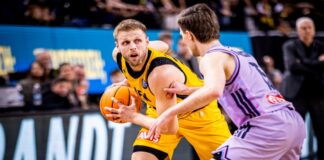 Χαραλαμπόπουλος: «Μας βοήθησε ο κόσμος να φτάσουμε στη νίκη – Είχα ανάγκη ένα τέτοιο ματς, ήθελα να βρω τα πατήματα μου έπειτα από τον τραυματισμό»