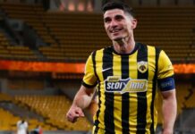 Παρέλαβε το βραβείο για του «Best Goal» της 22ης αγωνιστικής ο Μάνταλος (pic)