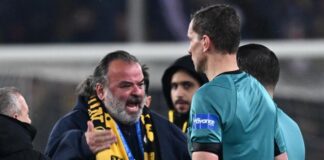 Η μικρογραφία ενός συστήματος δεκαετιών σε μια φάση