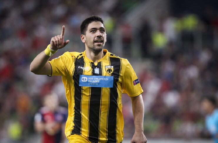 Οπαδοί του ΠΑΟ έβριζαν την ΑΕΚ σε τετ α τετ με τον Μπακασέτα