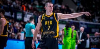 Φλιώνης: «Δουλεύουμε όλο το χρόνο για να φτάσουμε σε αυτό το παιχνίδι – Συγκεντρωμένοι να κάνουμε αυτό που πρέπει για τον τίτλο»