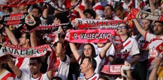 Με πολλούς φίλους της η Ράγιο Βαγεκάνο στην “Αγιά Σοφιά” την Πέμπτη